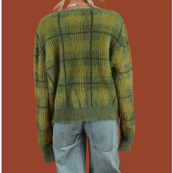 UNIF TY Green Plaid Thick Heavy Button Front Fuzzy Cardigan Sweater Top - Picture 4 of 12